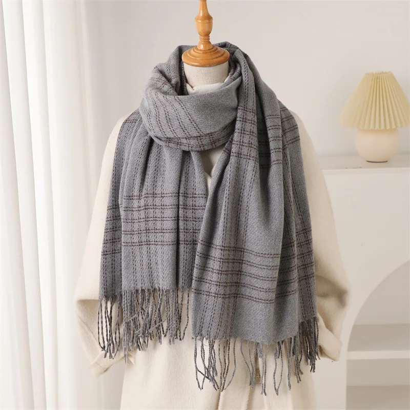 Sciarpa Invernale con Frange p - Woven Scarf Blanket recensione e prezzo
