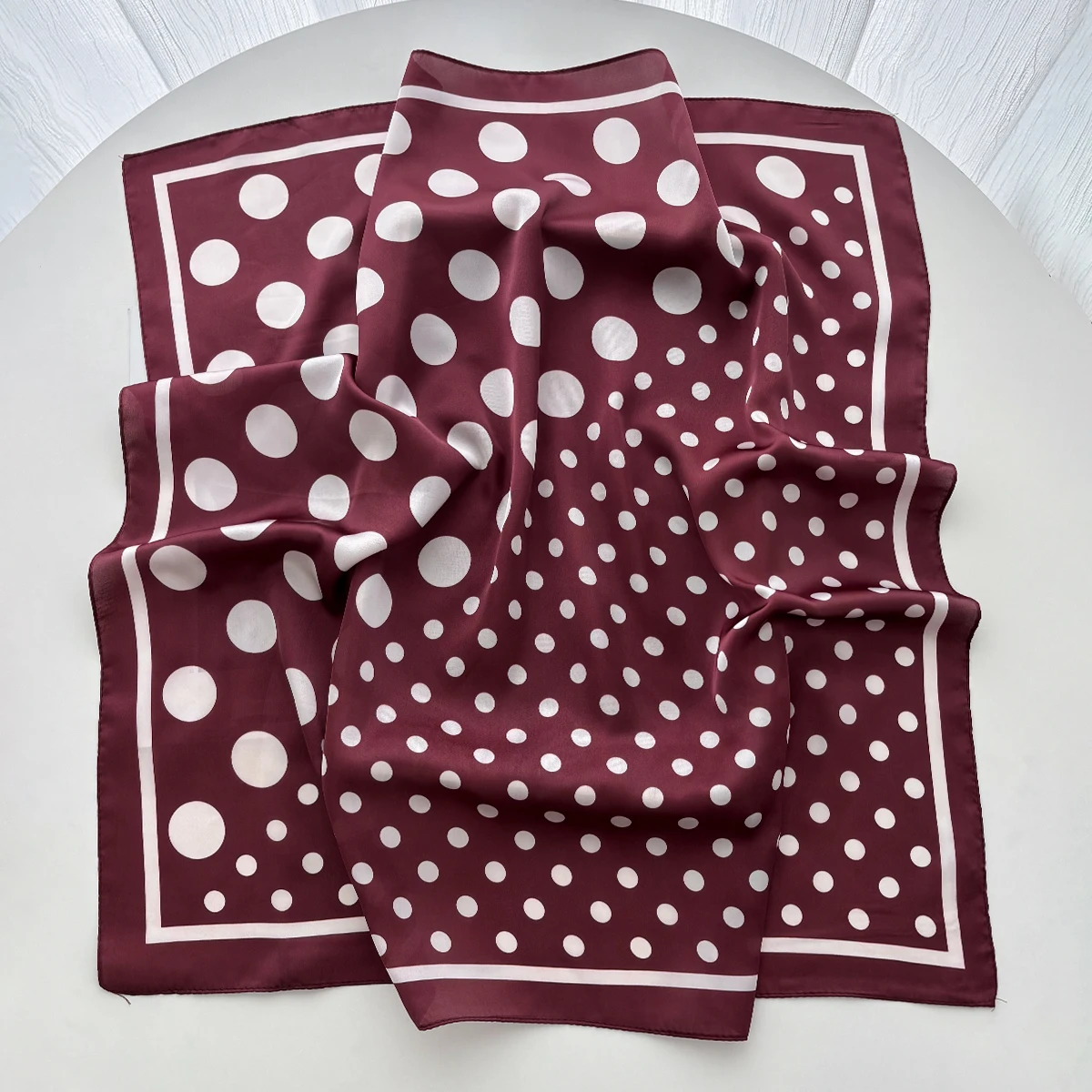 Foulard quadrato elegante in r - Scarf Silk Square recensione e prezzo