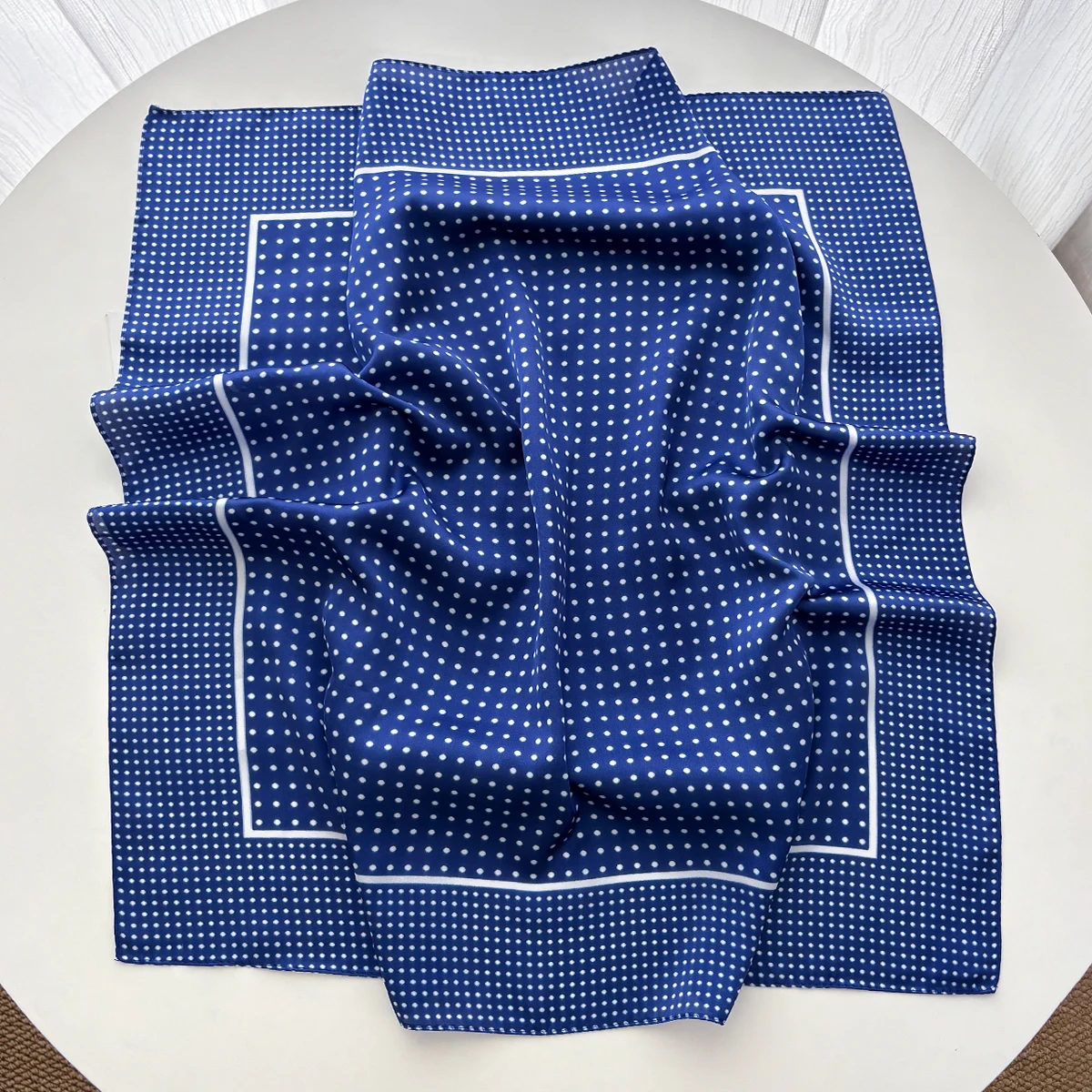 Foulard quadrato elegante in r - Scarf Silk Square recensione e prezzo