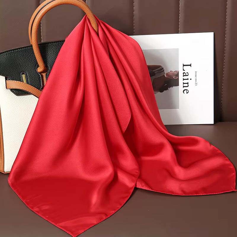 Sciarpa quadrata di seta tinta - Scarf Silk Square recensione e prezzo
