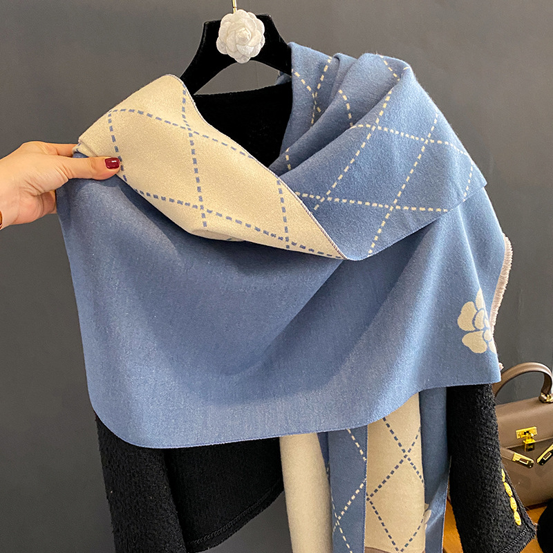 Sciarpa Invernale da Donna, St - Woven Scarf Blanket recensione e prezzo